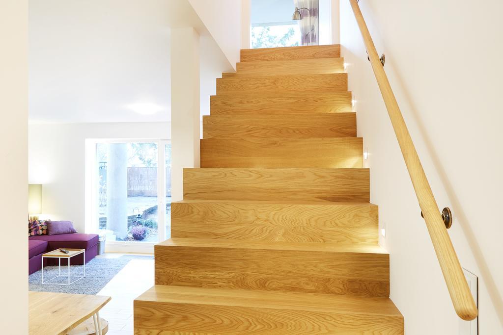 דירות ורשה Lovely Lux Garden Flat Near Royal Park מראה חיצוני תמונה
